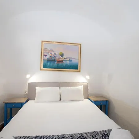 Edem * Fira (Santorini)